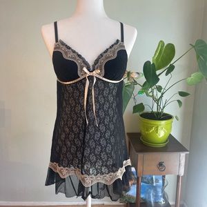 Gorgeous Linea Donatella Nighty/Lingerie, Size Medium